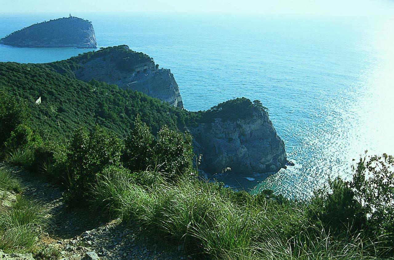Casa Cargia' Holidays San Terenzo Exteriér fotografie